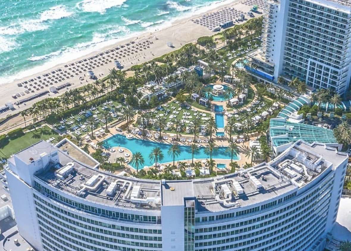 Escape to Eternal Summer: Fontainebleau Miami Beach Unveils Irresistible Winter Paradise Deals